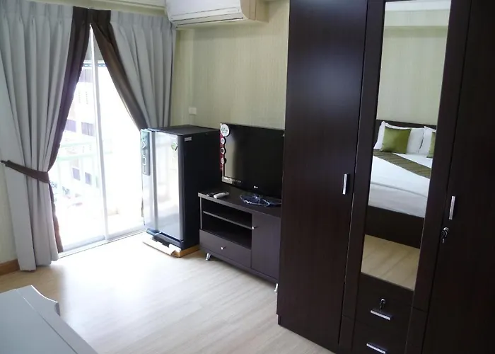 Hotel Alisha 2*