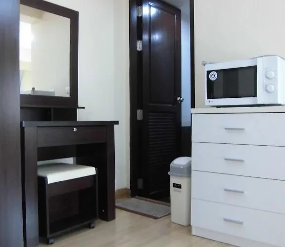 Hotel Alisha Bangkok