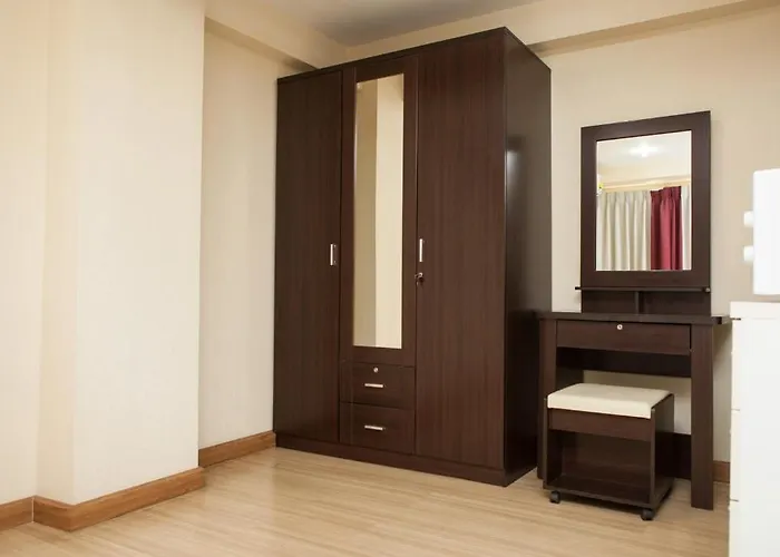 Hotel Alisha 2*