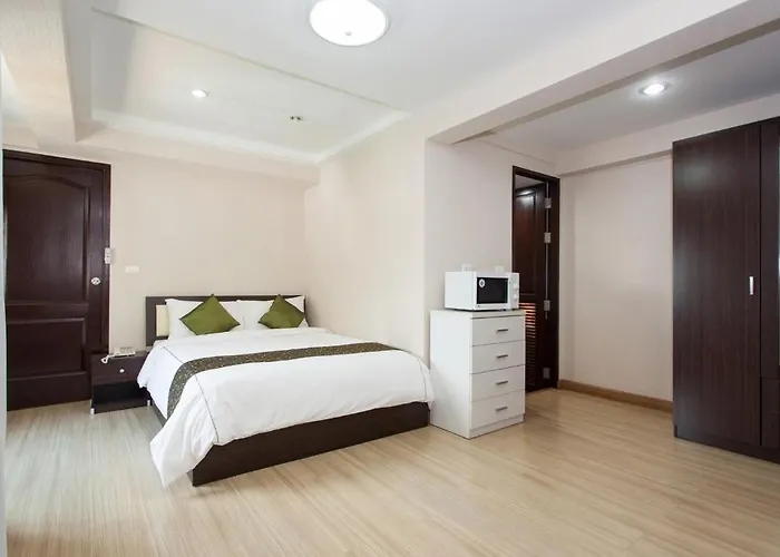 Alisha Hotel