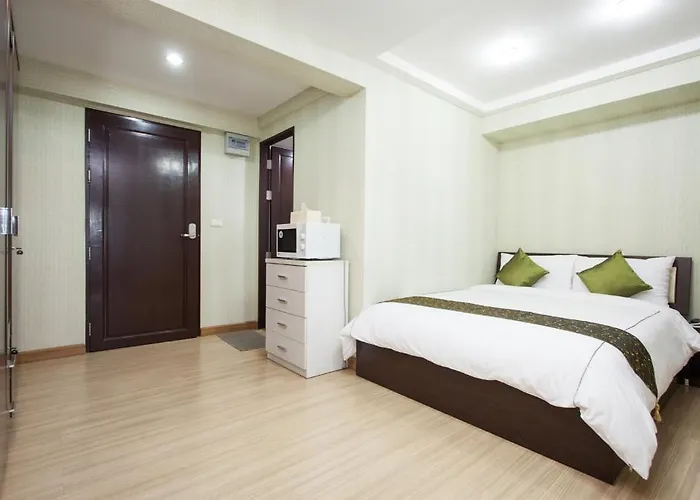 Hotel Alisha Bangkok